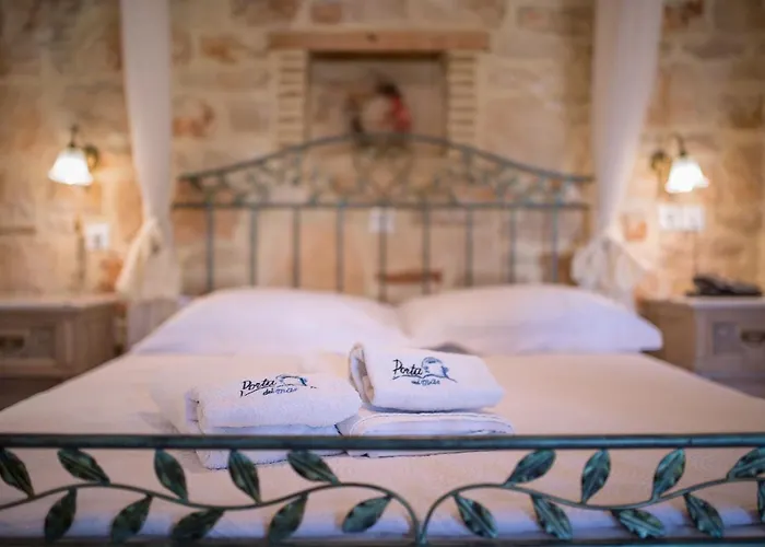 Porta Del Mar Méson Yerakaríon