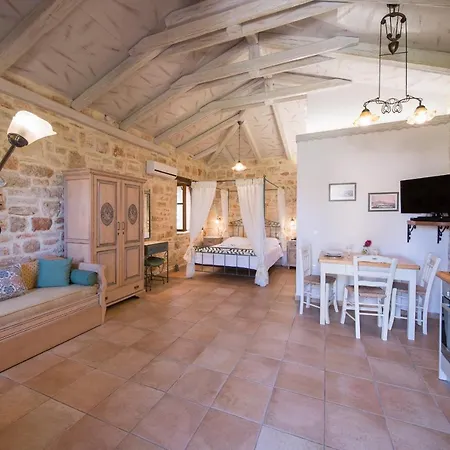 Porta Del Mar Méson Yerakaríon