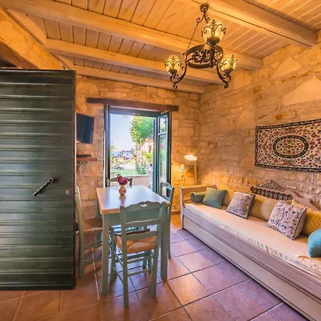 Porta Del Mar Méson Yerakaríon