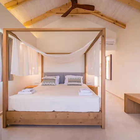 Porta Del Mar Méson Yerakaríon