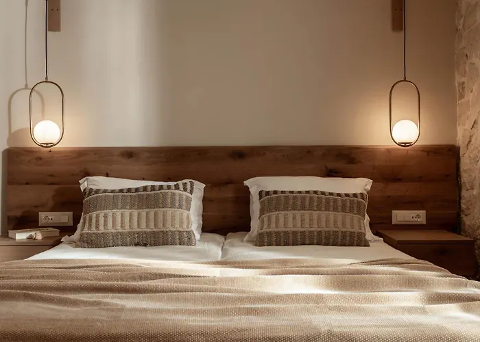 Porta Del Mar * Méson Yerakaríon